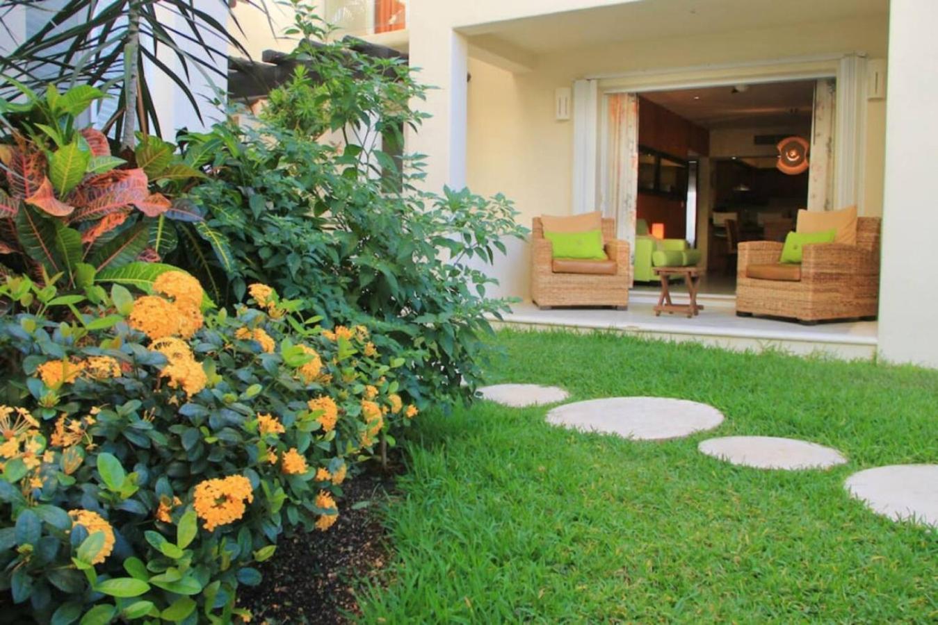 Playa Paradise Getaway. Cozy 2br In The Heart Of Playa Apartamento